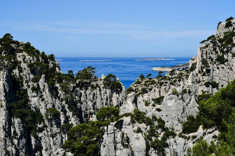 Randonnée calanque envau : itinéraire et conseils pour 2026
